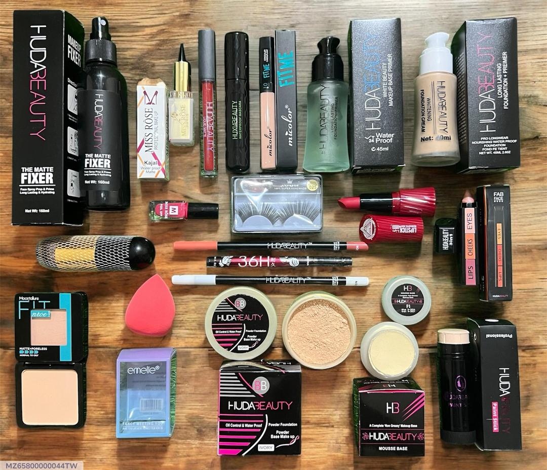 Unlimate Makeup Deal - 20 in 1 Comprehensive Beauty Set